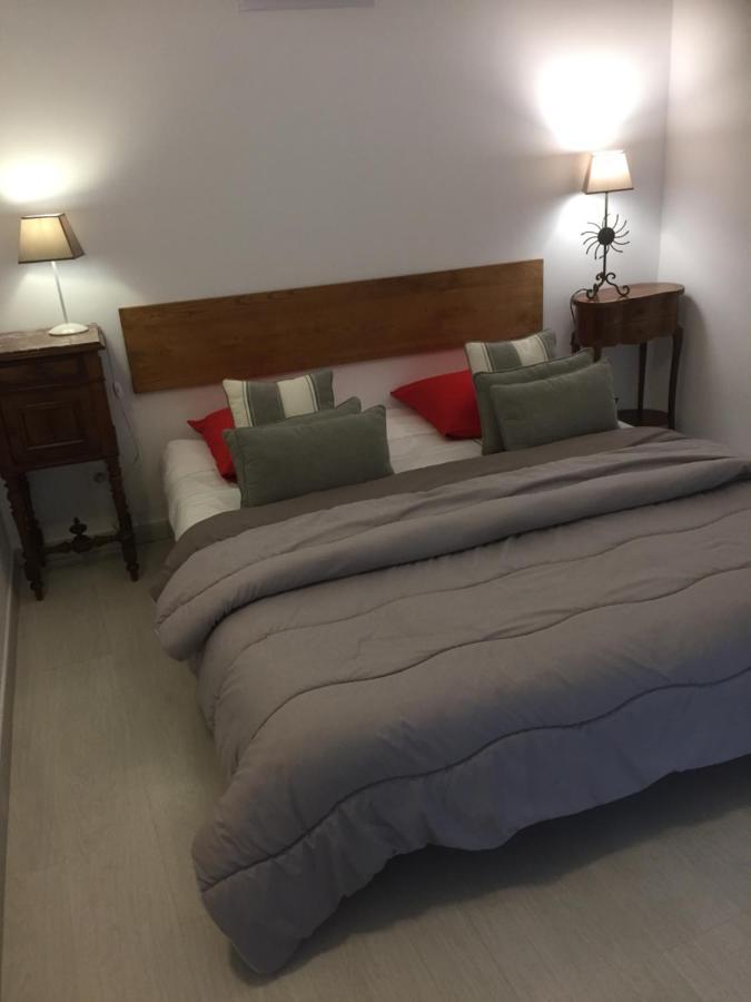 Chambres D'Hotes Lovely Planette Nîmes Eksteriør billede