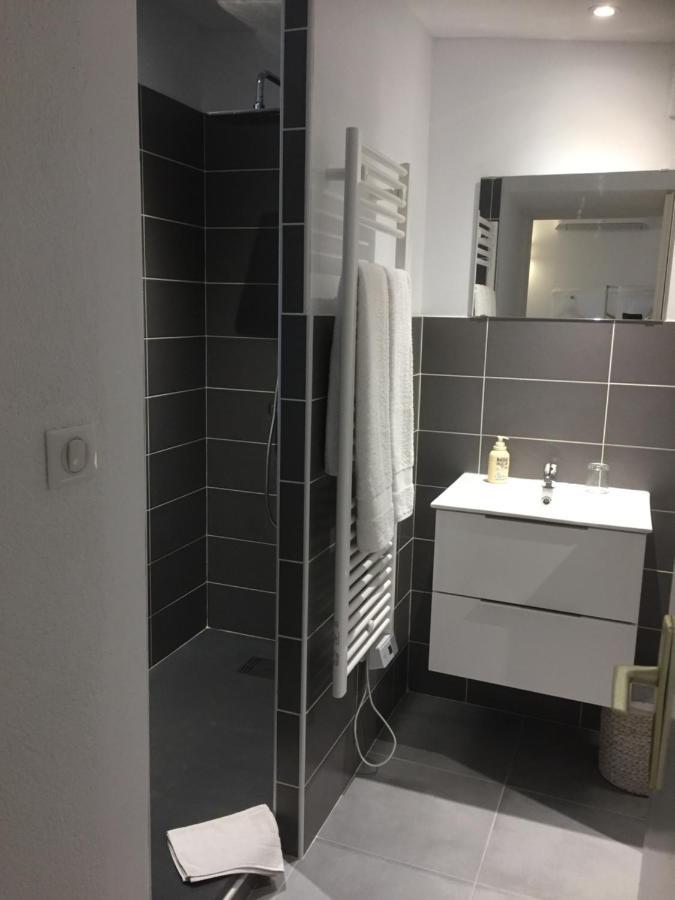 Chambres D'Hotes Lovely Planette Nîmes Eksteriør billede
